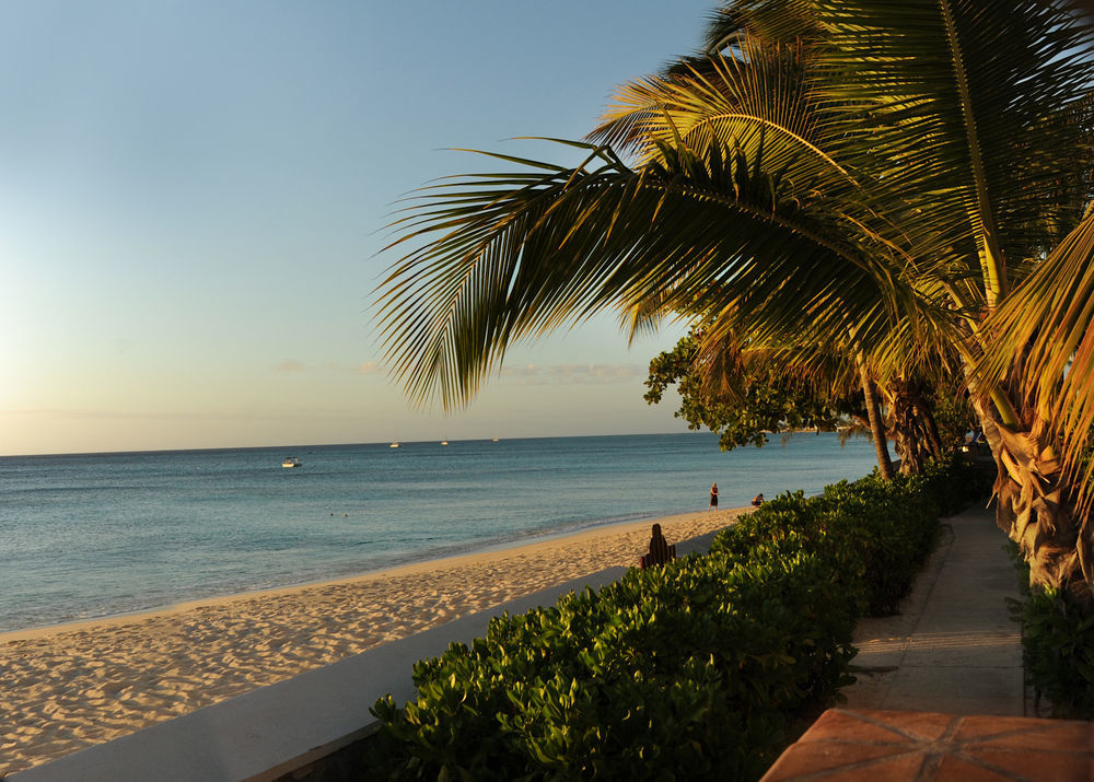 Osprey Beach Hotel Cockburn Town Luaran gambar